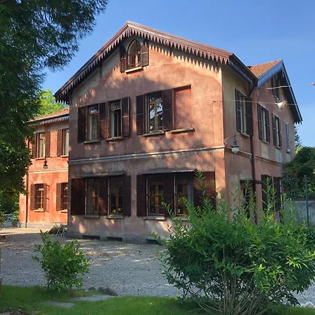 Casa Della Gioia - Due Balconi Guest house Castelveccana